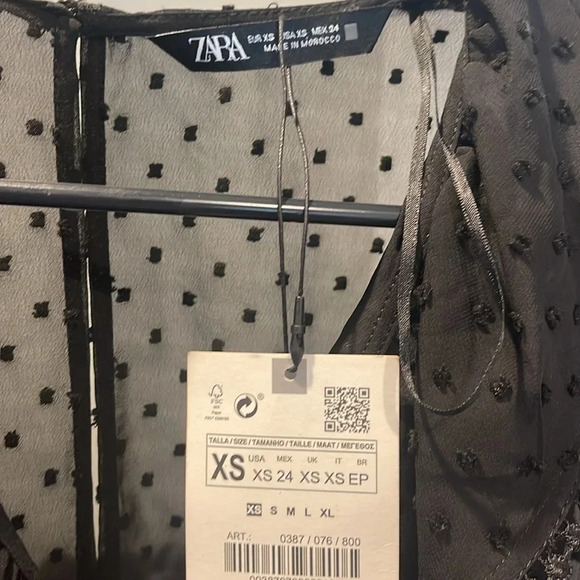NWT Zara Sheer Black Polka Dot Ruffle 3/4 Sleeve Dress Romper V Neck Size XS - Picture 3 of 3
